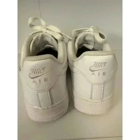 Nike Air Force 1 '07  Sneakers White Size 7 Low Top Casual Shoes Unisex Trendy - Picture 4 of 7